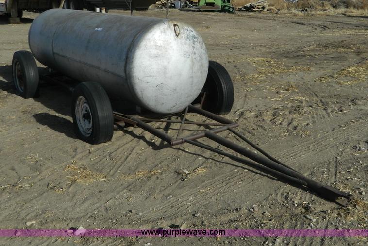 image for item AD9930 Steel tank with running gear