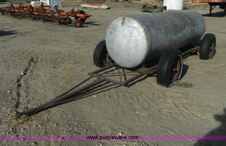 image for item AD9930 Steel tank with running gear