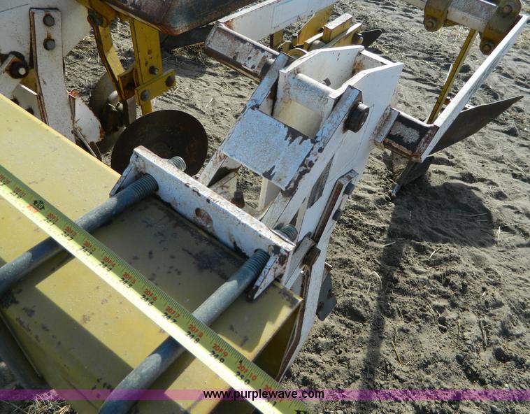 image for item AD9932 Buffalo 4600-8A-30 cultivator