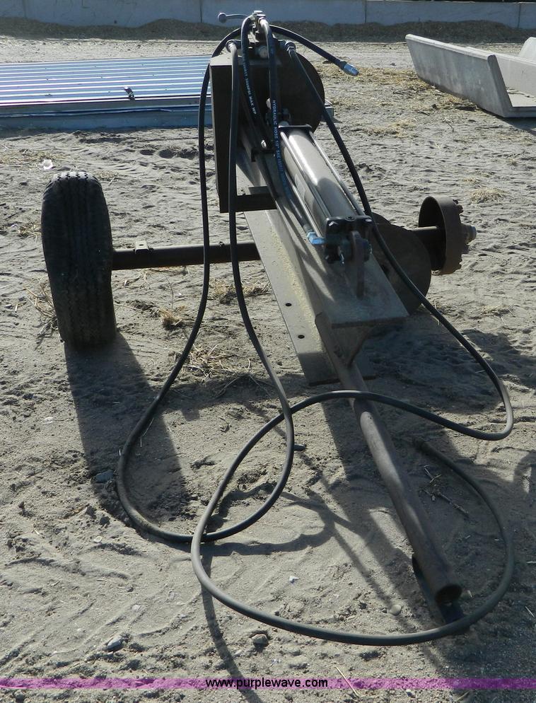 image for item AD9935 Hydraulic log splitter