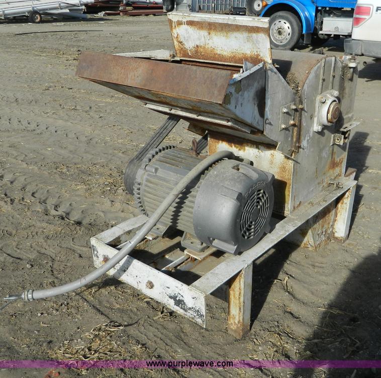 image for item AD9939 Peerless International H20AA hammer mill