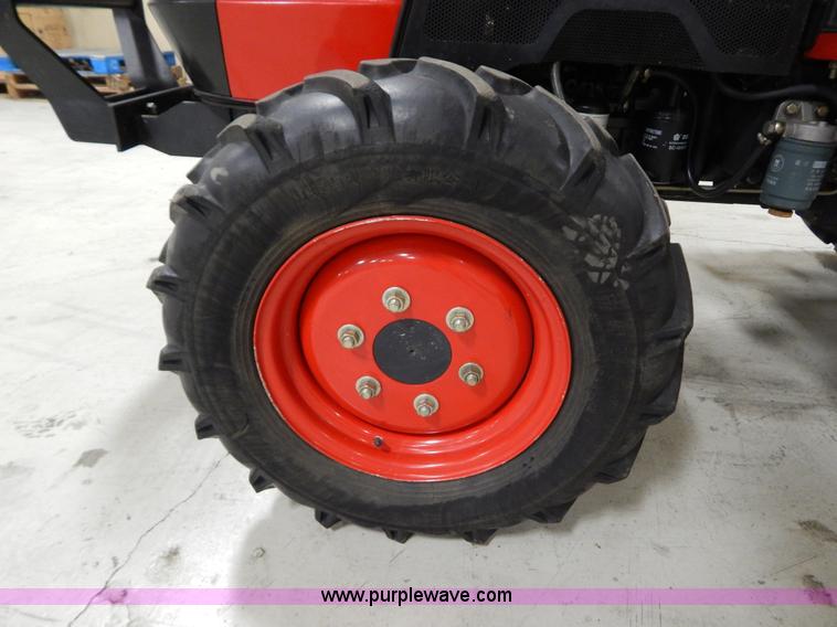 image for item AO9183 2008 Changfa/Apollo A2800 MFWD tractor