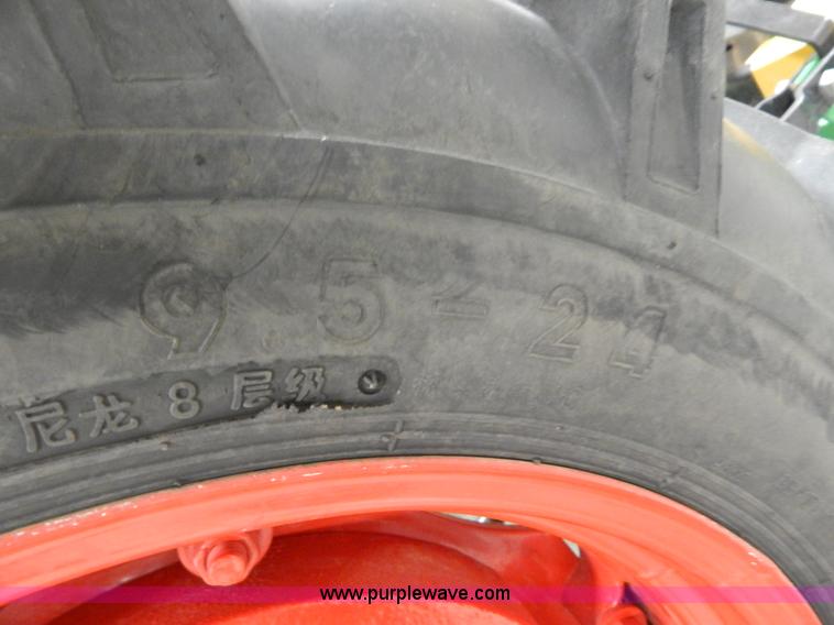 image for item AO9183 2008 Changfa/Apollo A2800 MFWD tractor