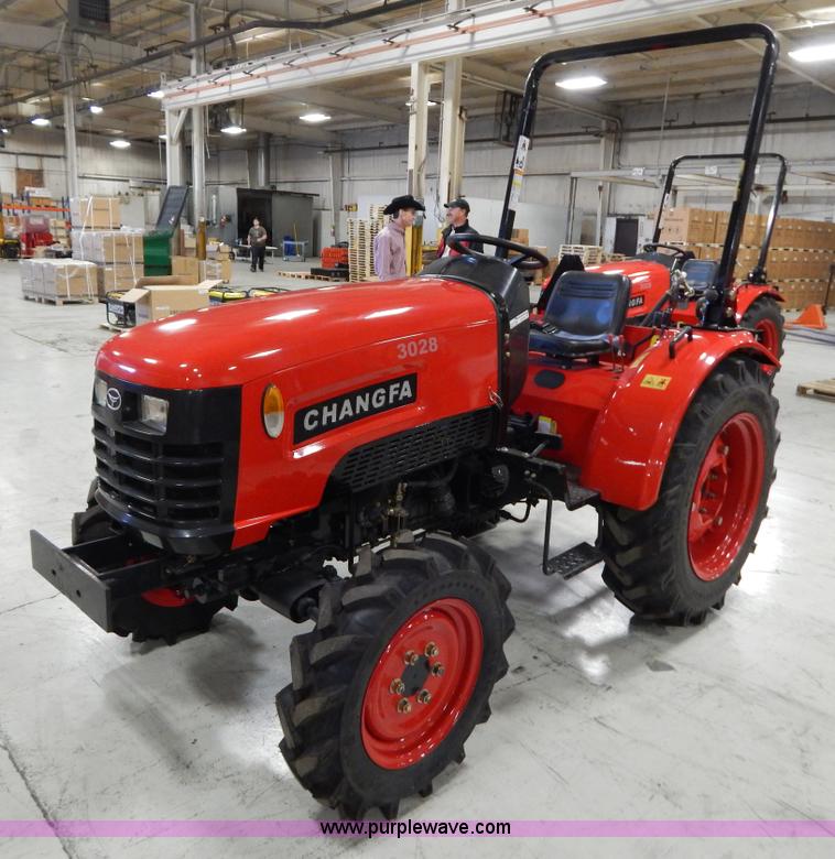 image for item AO9240 2012 Changfa 3028 MFWD tractor