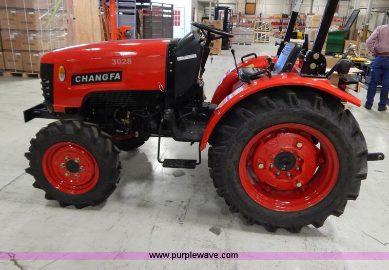image for item AO9240 2012 Changfa 3028 MFWD tractor
