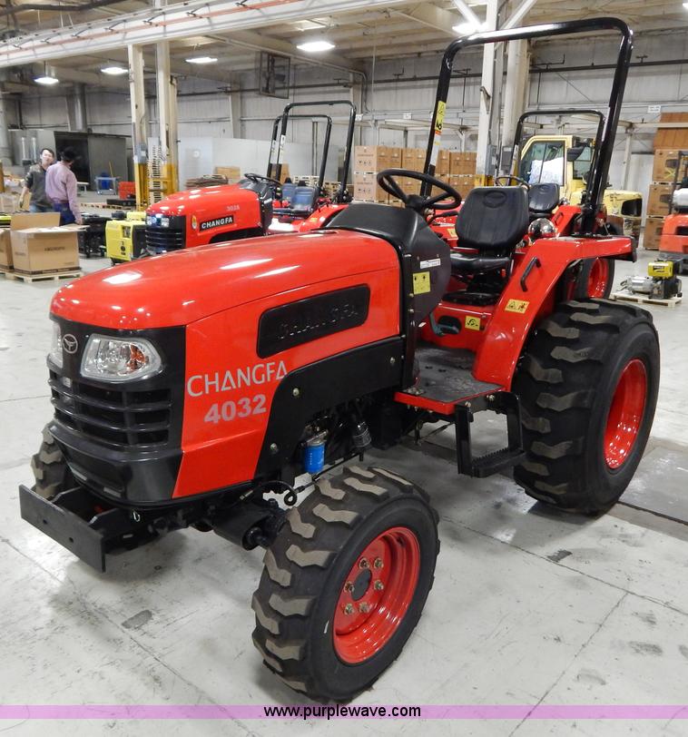 image for item AO9242 2012 Changfa 4032 MFWD tractor