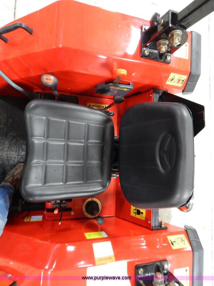 image for item AO9242 2012 Changfa 4032 MFWD tractor