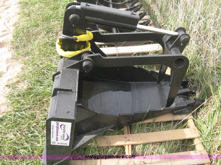 image for item C1700 Wildkat heavy duty skid steer stump grapple