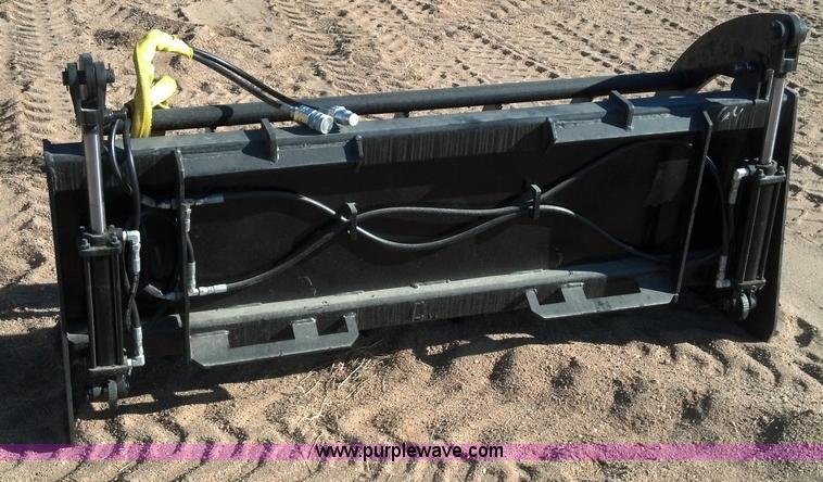 image for item C1701 64" E-series root rake grapple