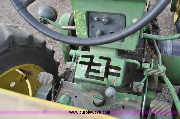 image for item G6191 1959 John Deere 730 tractor