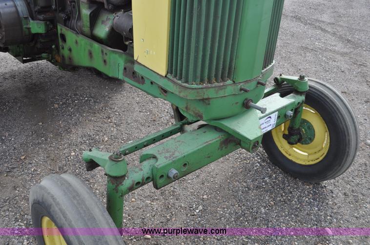 image for item G6191 1959 John Deere 730 tractor