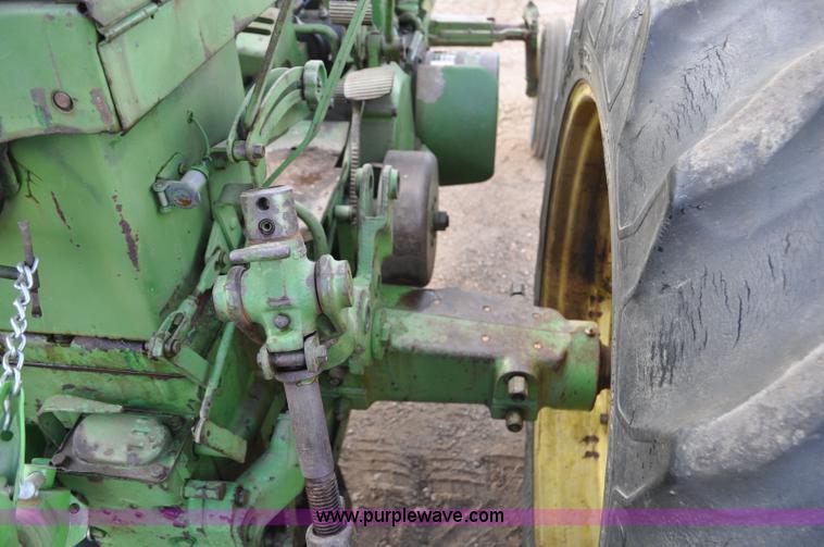 image for item G6195 1960 John Deere 730 tractor
