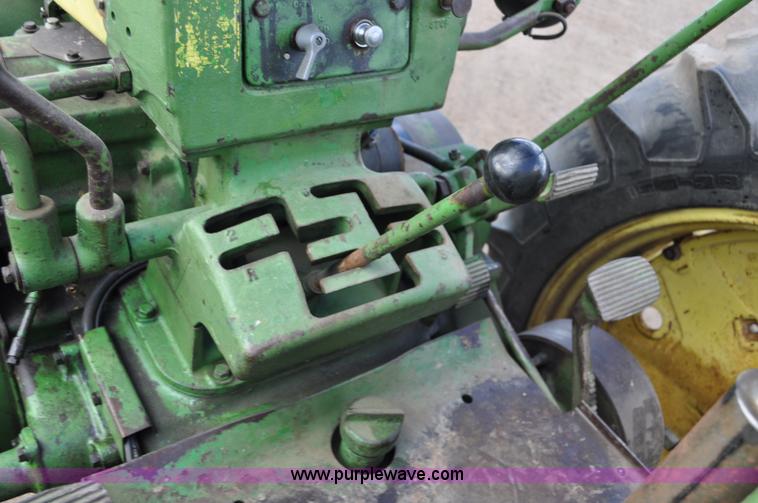 image for item G6195 1960 John Deere 730 tractor