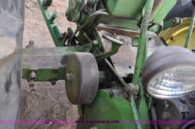 image for item G6195 1960 John Deere 730 tractor