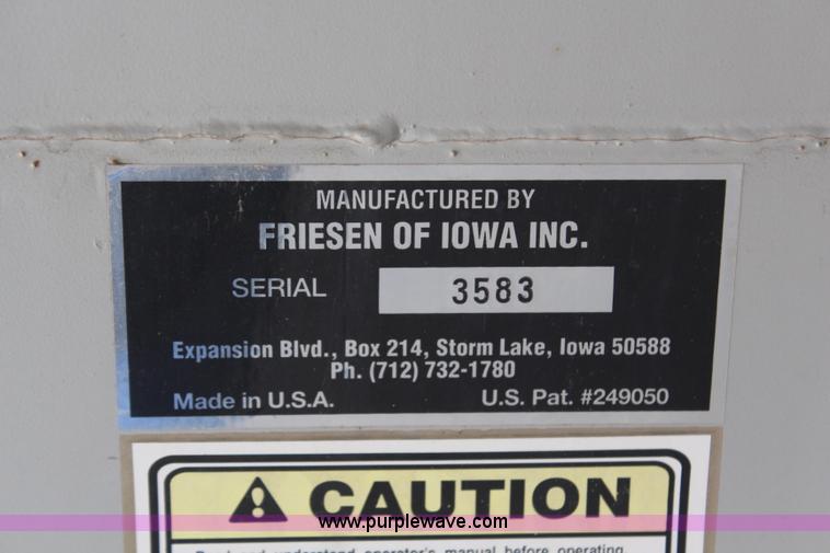 image for item H7757 Friesen 220 seed tender