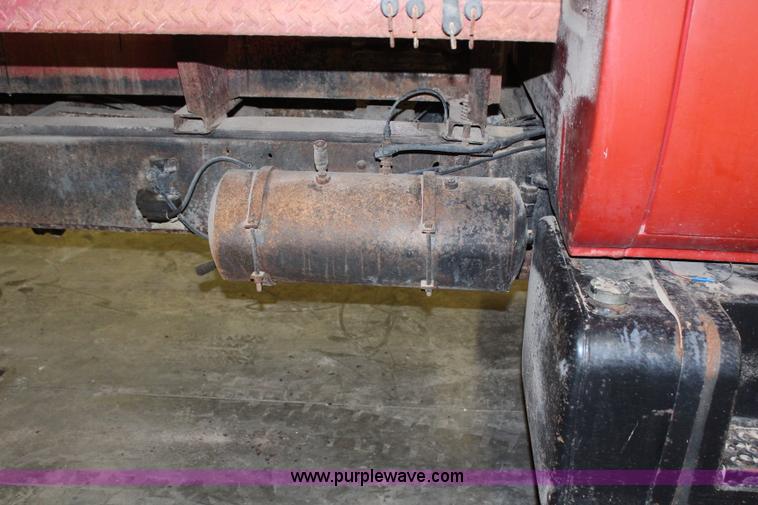 image for item H7805 1979 GMC 7000 spreader truck