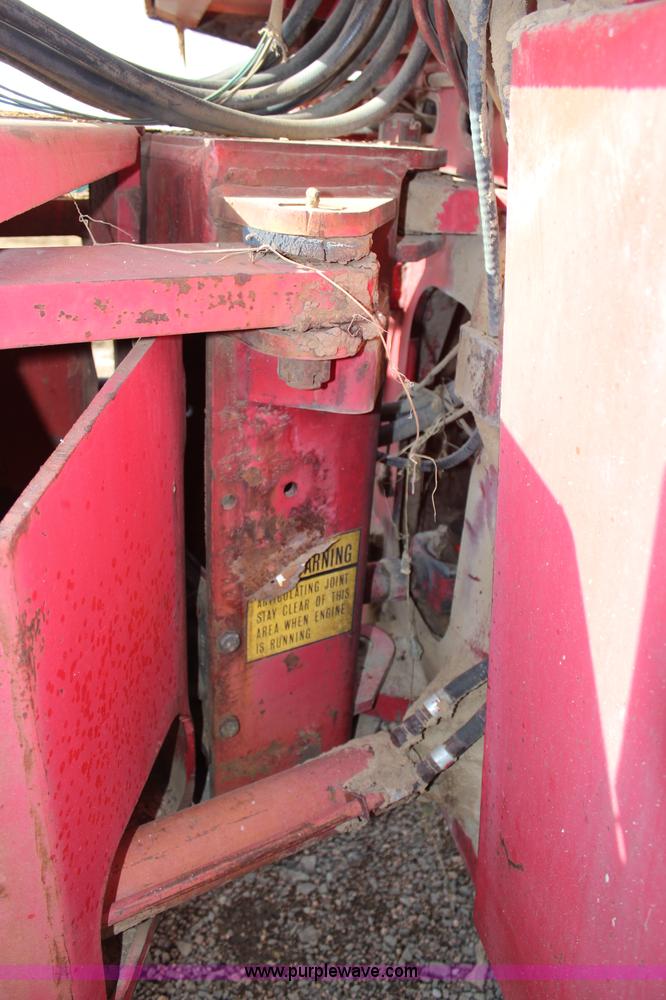 image for item H7808 1980 Versatile 950 Series 2 4WD tractor