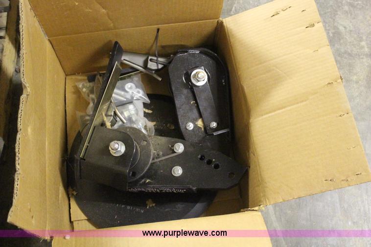 image for item H7860 (16) Martin fertilizer application units