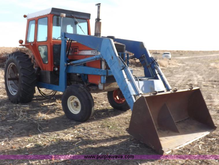 image for item I9216 1973 Massey-Ferguson 1135 tractor