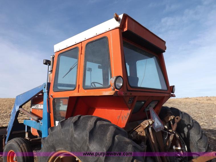 image for item I9216 1973 Massey-Ferguson 1135 tractor