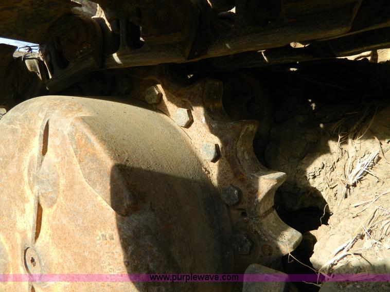 image for item AD9905 2000 John Deere 750C LGP Series II dozer