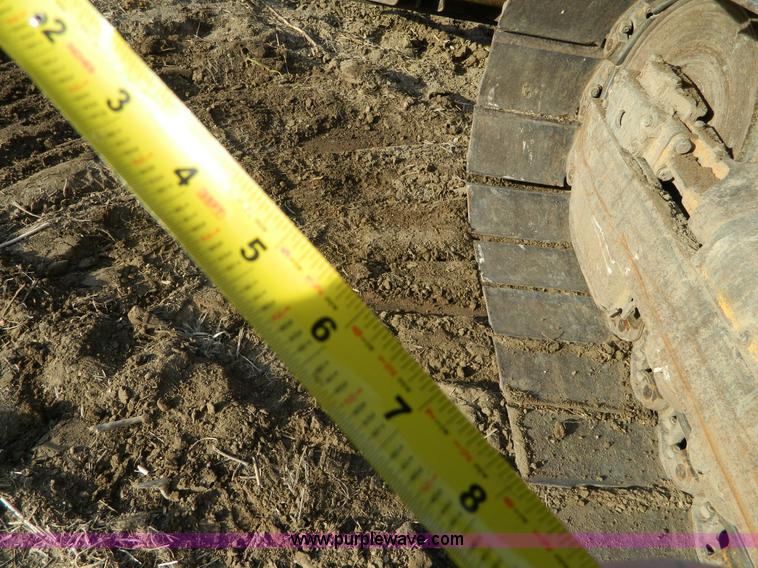 image for item AD9905 2000 John Deere 750C LGP Series II dozer