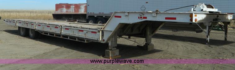 image for item AD9915 1975 Muv-All 45-34A trailer