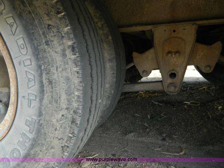 image for item AD9915 1975 Muv-All 45-34A trailer