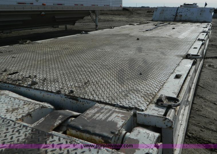 image for item AD9915 1975 Muv-All 45-34A trailer