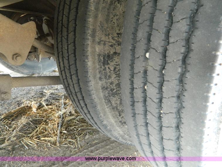 image for item AD9915 1975 Muv-All 45-34A trailer