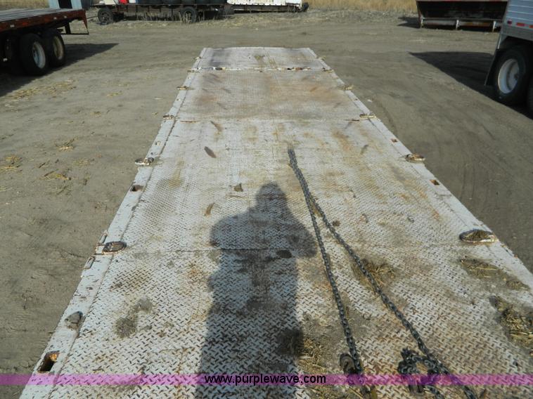 image for item AD9915 1975 Muv-All 45-34A trailer