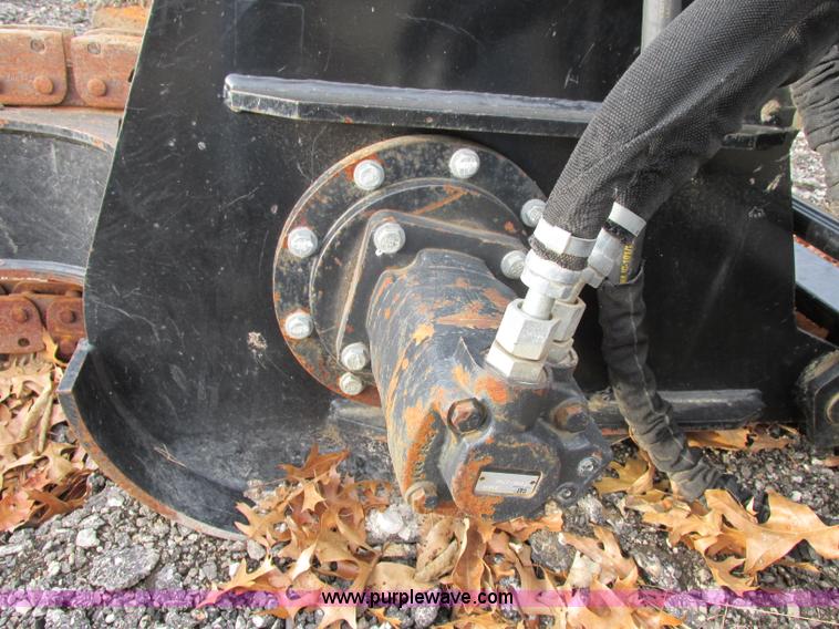 image for item F5484 2000 Caterpillar T9B skid steer trencher