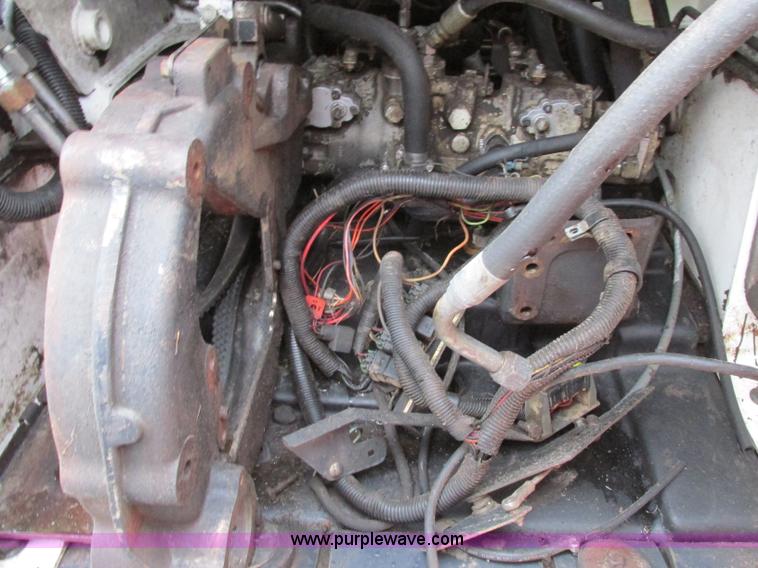 image for item F5489 1996 Bobcat 863 skid steer