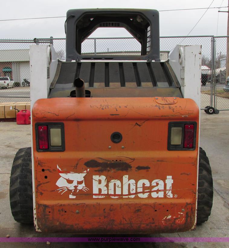 image for item F5490 2002 Bobcat 863 skid steer
