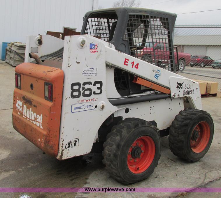 image for item F5490 2002 Bobcat 863 skid steer