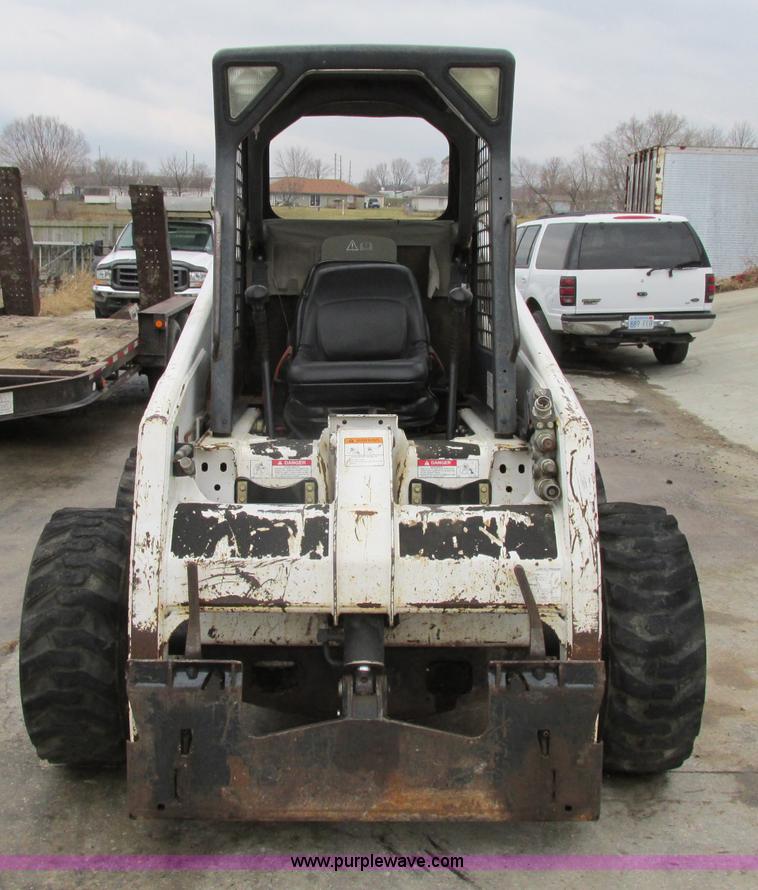 image for item F5490 2002 Bobcat 863 skid steer