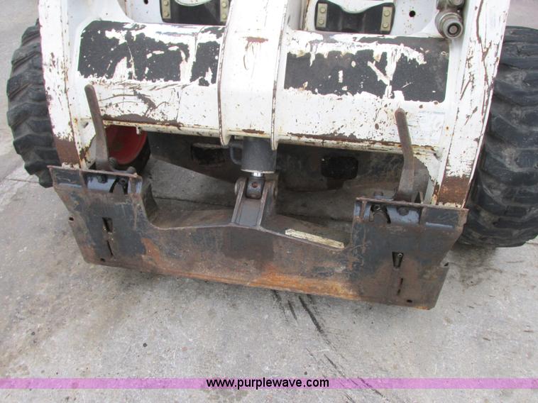 image for item F5490 2002 Bobcat 863 skid steer