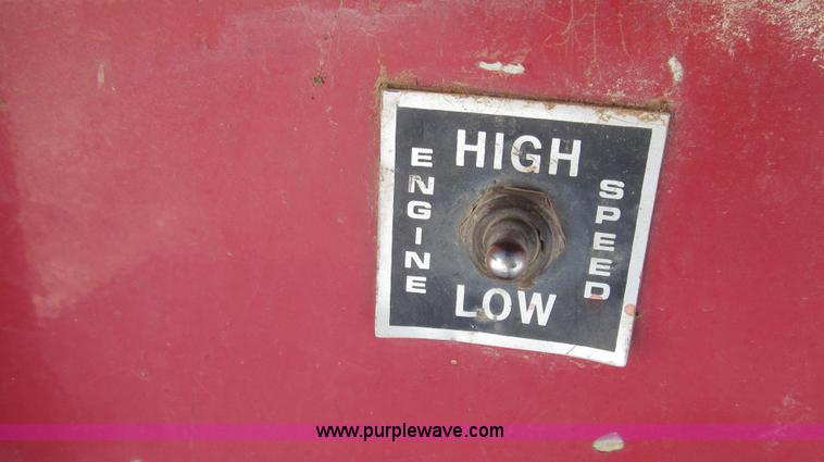 image for item G2216 1997 GMC C7500 digger derrick truck