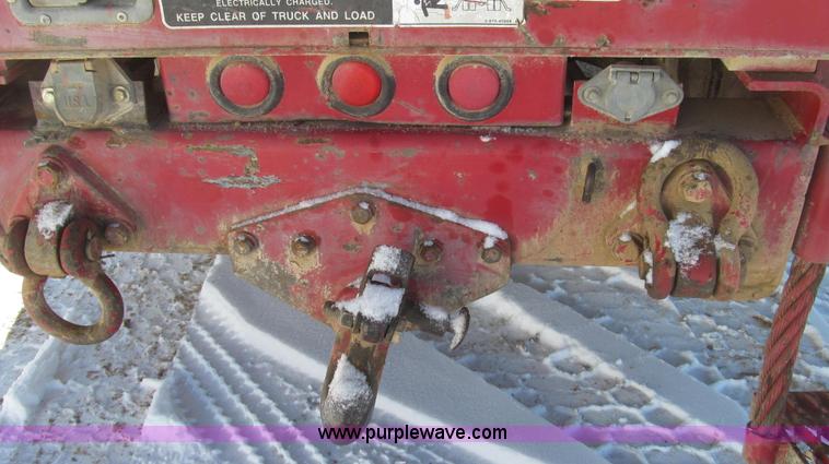 image for item G2216 1997 GMC C7500 digger derrick truck