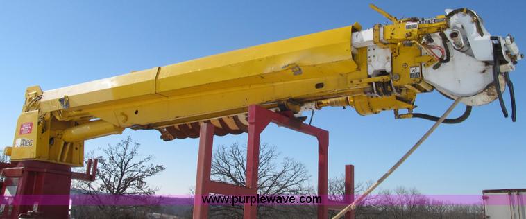 image for item G2216 1997 GMC C7500 digger derrick truck