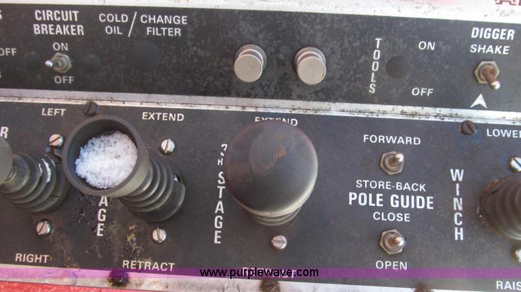 image for item G2216 1997 GMC C7500 digger derrick truck