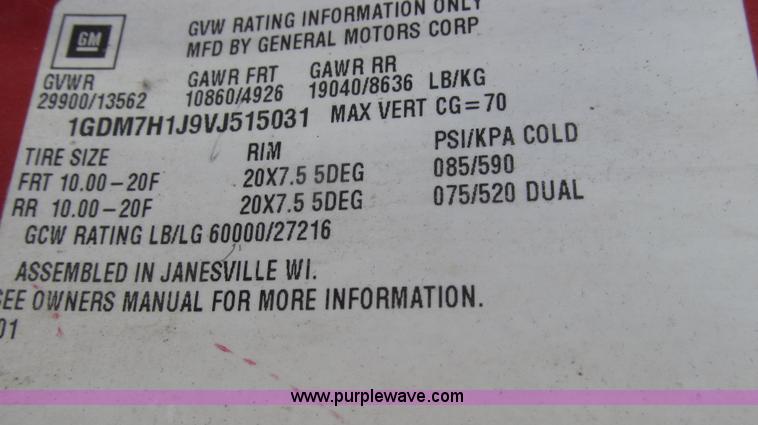 image for item G2216 1997 GMC C7500 digger derrick truck