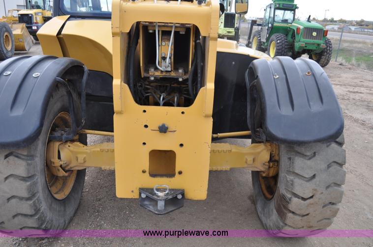 image for item G6192 2005 Caterpillar TH330B telehandler