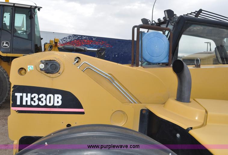 image for item G6192 2005 Caterpillar TH330B telehandler
