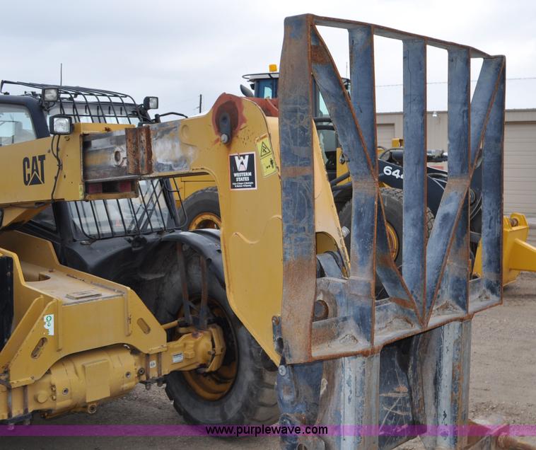 image for item G6192 2005 Caterpillar TH330B telehandler