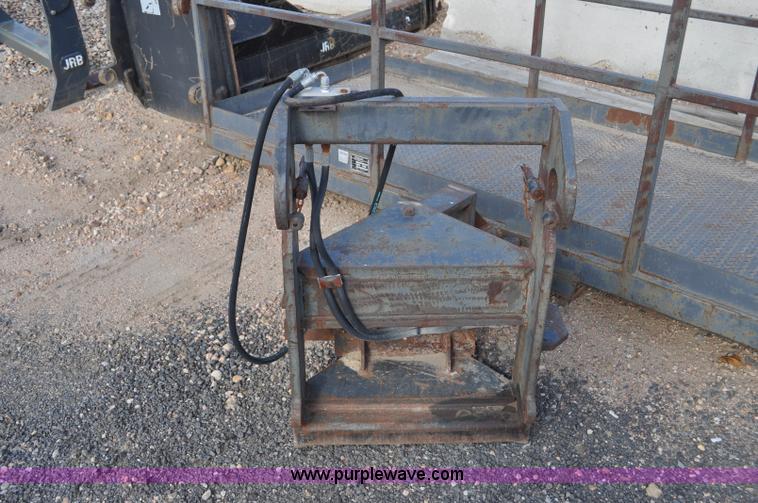 image for item G6192 2005 Caterpillar TH330B telehandler