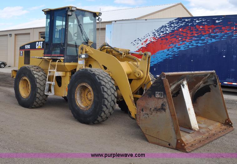 image for item G6194 2001 Caterpillar 928G wheel loader
