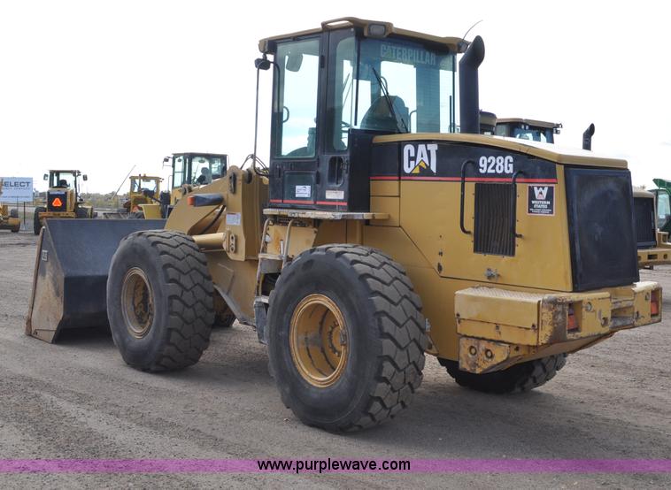 image for item G6194 2001 Caterpillar 928G wheel loader