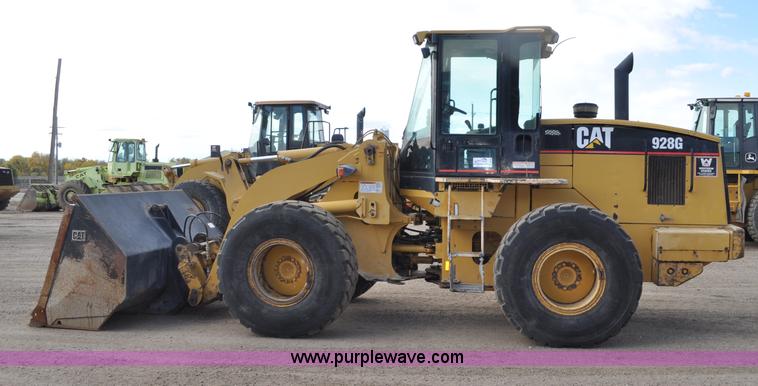 image for item G6194 2001 Caterpillar 928G wheel loader