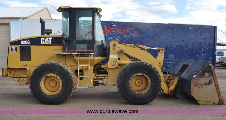 image for item G6194 2001 Caterpillar 928G wheel loader